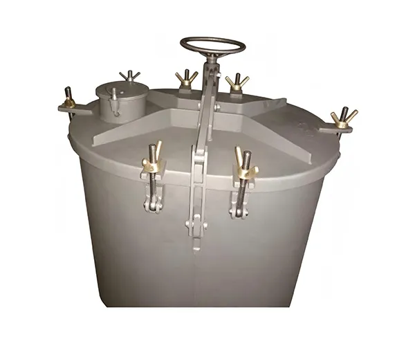 Swiveling Type Oil Tank Access Cover